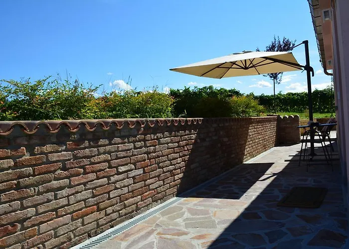 勒斯坦兹笛巴克酒店 农家乐 *